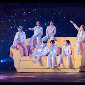 Bilder BTS: Permission to dance on stage - LA