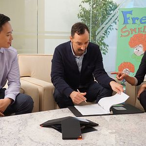 Bilder Dear Elizabeth