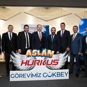 Bilder Aslan Hürküs: Görevimiz Gökbey