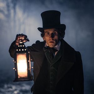 Bilder Harry Melling