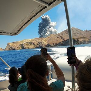 Bilder Der Vulkan: Rettung von Whakaari