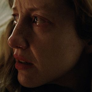 Bilder Andrea Riseborough