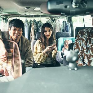 Bilder Broker - Familie gesucht