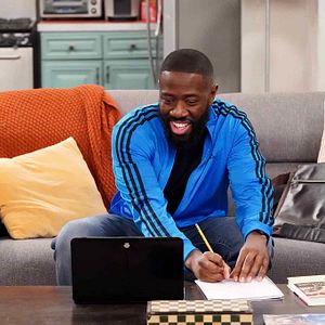 Bilder The Neighborhood