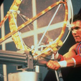 Bilder Muscles & Mayhem: An Unauthorized Story Of American Gladiators