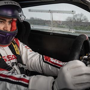 Bilder Archie Madekwe