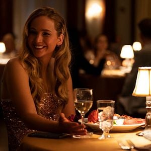 Bilder No Hard Feelings