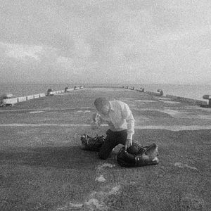 Bilder When the Waves Are Gone