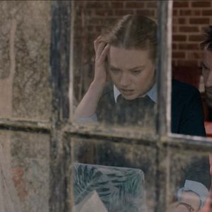 Bilder Unfamiliar - Fremde Bedrohung