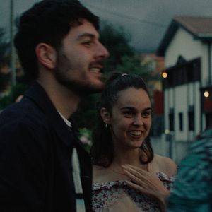 Bilder Notes On A Summer