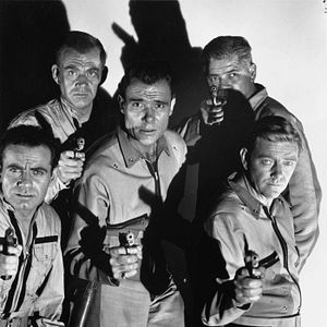 Bilder It! Der Schrecken lauert im All