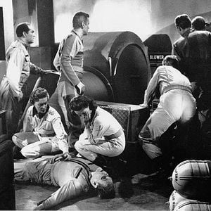 Bilder It! Der Schrecken lauert im All