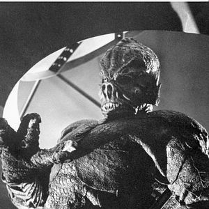 Bilder It! Der Schrecken lauert im All