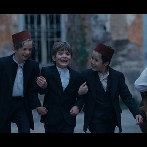 Bilder Zübeyde - Analar ve Ogullar