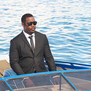 Bilder The Island - Auge um Auge