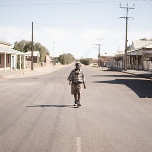 Bilder The Survival Of Kindness - Das Überleben der Freundlichkeit