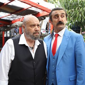 Bilder Arap Kadri ve Tarzan