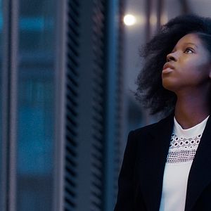 Bilder Dolapo Is Fine