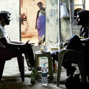 Bilder Against the Tide