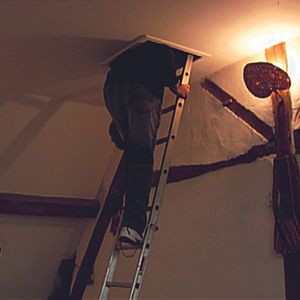 Bilder Land of Madness