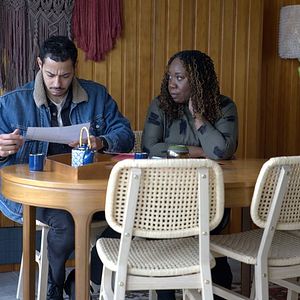 Bilder The Woman In The Wall