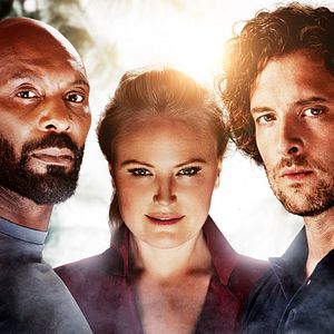 Bilder Us Or Them - Spiel auf Leben und Tod