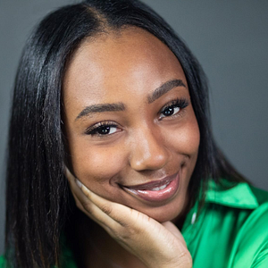 Bilder Mikenzie Taylor