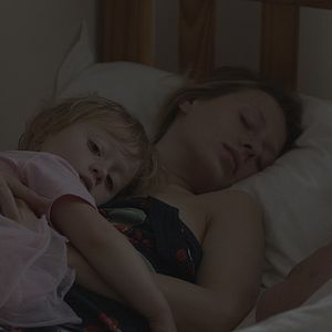 Bilder A Bit of a Stranger