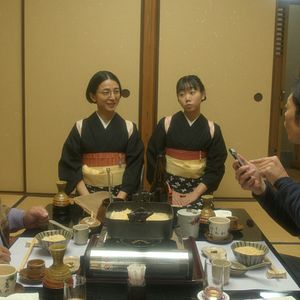 Bilder River - The Timeloop Hotel