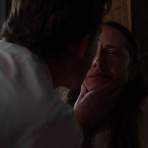 Bilder Godless - Der Exorzismus der Lara Levonde