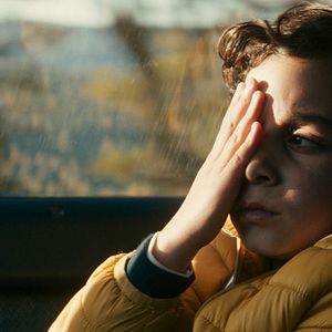 Bilder  Behind the Mountains