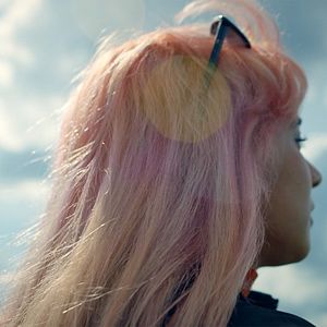 Bilder Niemals allein, immer zusammen