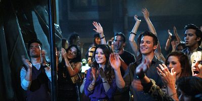 Poster der Serie Hate 2 Love