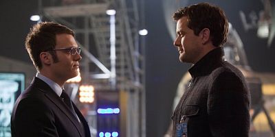 Poster der Serie Worlds Apart