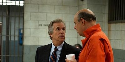 Poster der Serie George unter Druck