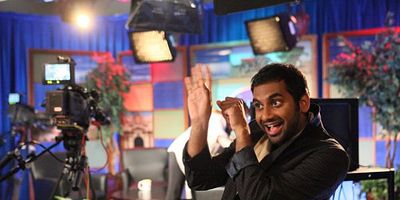 Poster der Serie Born & Raised