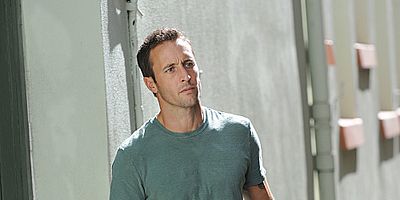 Poster der Serie Puʻolo