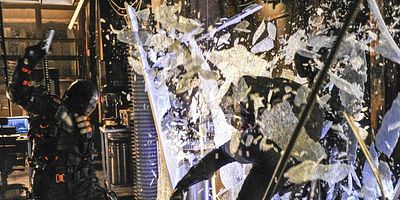 Poster der Serie The Man Under the Hood