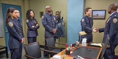 Poster der Serie Captain Raymond Sexvibes