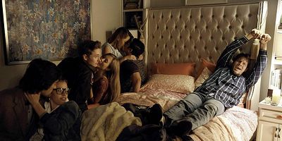 Poster der Serie An Officer and a Gynecologist