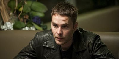 Poster der Serie Down Will Come