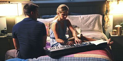 Poster der Serie The Slender Threads That Bind Us Here