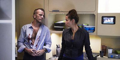 Poster der Serie Rock Bottom