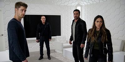 Poster der Serie Zwietracht