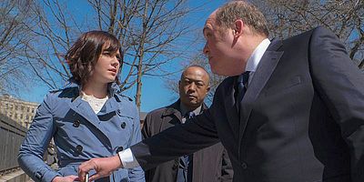 Poster der Serie Es ist nicht, wonach es aussieht