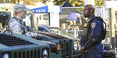 Poster der Serie Yes is the Only Living Thing