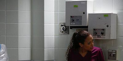 Poster der Serie Götter sind auch nur Menschen