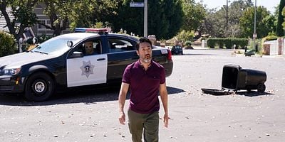 Poster der Serie The Open Ended Nature of Unwitnessed Death