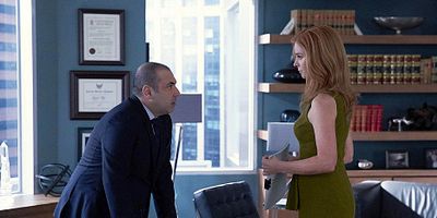 Poster der Serie Character and Fitness