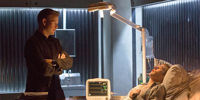 Poster der Serie What Are You?